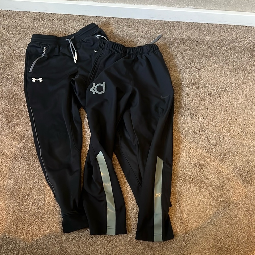 Nike and under armour jogger bundle